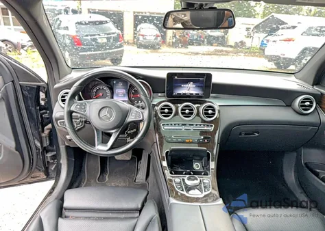 2017 Mercedes-Benz Glc 300 from USA, damaged, VIN WDC0G4JB1HF139107